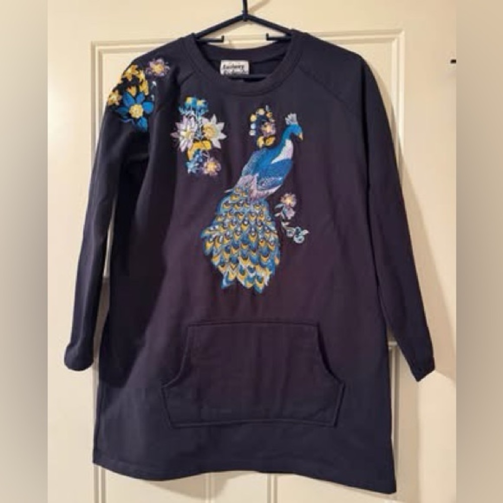 Anthony Richards Navy blue sweatshirt embroidered peacock with pocket‎